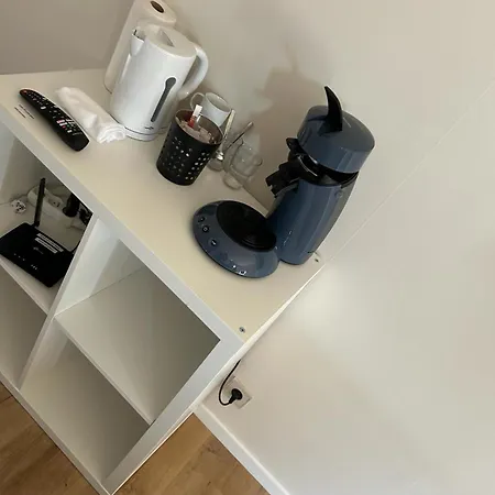 Station 64 A2 Bruxelles-charleroi-airport * Σαρλρουά